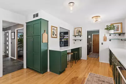 8236 Westwood Hills Curve, Saint Louis Park, MN 55426 - Photo 16