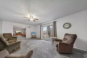 105 Kaukis Dr, Le Sueur, MN 56058 - Photo 6