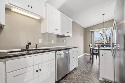 1091 Churchill Place, Shoreview, MN 55126 - Photo 18