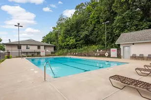 1100 Wagon Wheel Rd, Hopkins, MN 55343 - Photo 28