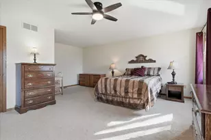 9150 Juneau Dr, Woodbury, MN 55125 - Photo 16