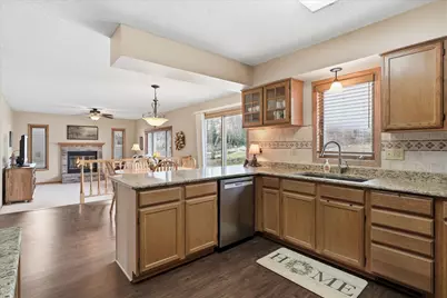 9150 Juneau Drive, Woodbury, MN 55125 - Photo 10