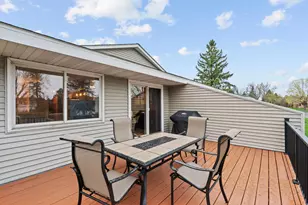 12312 Oak Leaf Ct, Burnsville, MN 55337 - Photo 16
