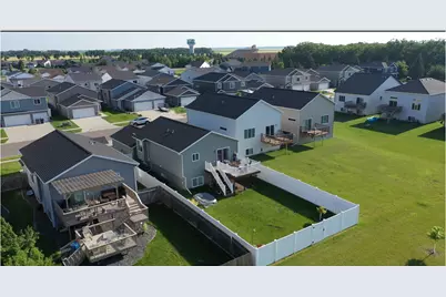 3022 38th Avenue S, Moorhead, MN 56560 - Photo 32