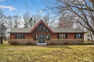 280 Poplar Ln, Annandale, MN 55302 - Photo 2