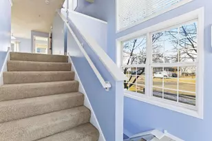 891 Ledgestone Dr, Mahtomedi, MN 55115 - Photo 4