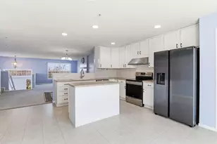 891 Ledgestone Dr, Mahtomedi, MN 55115 - Photo 10