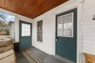 407 3rd St NE, Waseca, MN 56093 - Photo 6