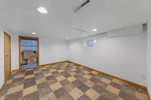 407 3rd St NE, Waseca, MN 56093 - Photo 26