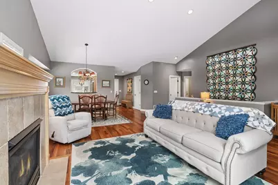 336 Ravens Court, Lino Lakes, MN 55014 - Photo 6