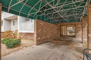 1601 N Innsbruck Dr, Fridley, MN 55432 - Photo 26