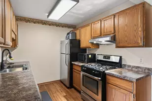 1601 N Innsbruck Dr, Fridley, MN 55432 - Photo 12