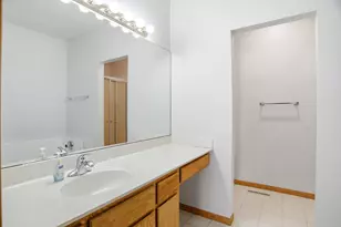 14701 Courtyard Cir, Burnsville, MN 55306 - Photo 28