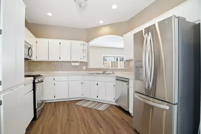 14701 Courtyard Circle, Burnsville, MN 55306 - Photo 10