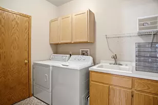 14701 Courtyard Cir, Burnsville, MN 55306 - Photo 34