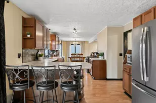 6925 Willow Ln, Brooklyn Center, MN 55430 - Photo 8