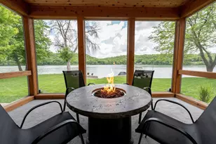 56814 402nd Ave, Mazeppa, MN 55956 - Photo 1