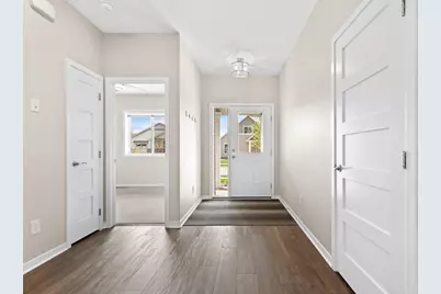 1639 Hadley Creek Drive NE, Rochester, MN 55906 - Photo 2