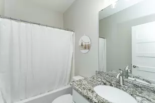 1639 Hadley Creek Dr NE, Rochester, MN 55906 - Photo 6