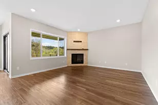 1639 Hadley Creek Dr NE, Rochester, MN 55906 - Photo 6
