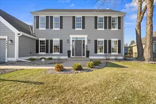 3437 Gunston Ln, Woodbury, MN 55129 - Photo 2