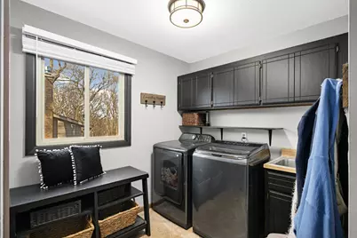 14832 Hickory Court, Eden Prairie, MN 55346 - Photo 18