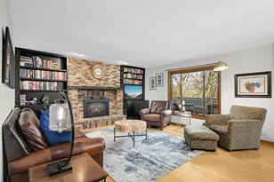 14832 Hickory Ct, Eden Prairie, MN 55346 - Photo 16