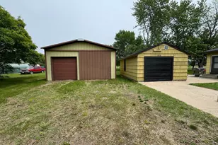 106 Oak Ave, Ottertail, MN 56571 - Photo 4
