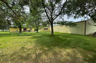 106 Oak Ave, Ottertail, MN 56571 - Photo 6