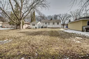 1305 12th St S, Moorhead, MN 56560 - Photo 38