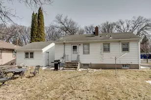 1305 12th St S, Moorhead, MN 56560 - Photo 36