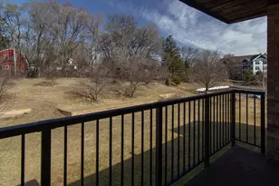 2690 Oxford St N, Roseville, MN 55113 - Photo 10