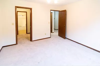 2690 Oxford Street N #247, Roseville, MN 55113 - Photo 16