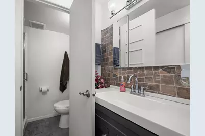 329 Geneva Avenue N #102, Oakdale, MN 55128 - Photo 24