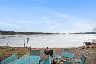 329 Geneva Ave N, Oakdale, MN 55128 - Photo 48