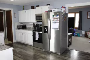 308 Lois Ave S, Herman, MN 56248 - Photo 4