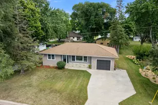 204 Cedar St S, Lester Prairie, MN 55354 - Photo 34