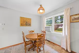 204 Cedar St S, Lester Prairie, MN 55354 - Photo 6