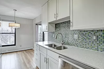 50 Groveland Terrace #C209, Minneapolis, MN 55403 - Photo 8