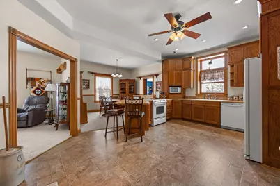 11742 Sunset Circle, Hutchinson, MN 55350 - Photo 8