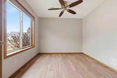 932 Oak Pond Court, Sartell, MN 56377 - Photo 10