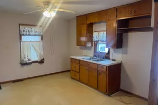 21701 575th Ave, Litchfield, MN 55355 - Photo 2