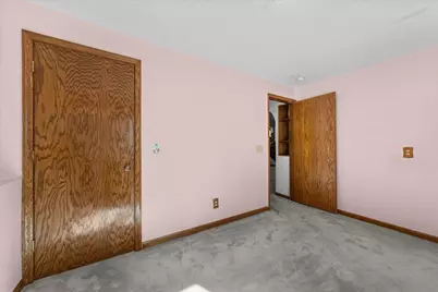 479 Mary Street S, Maplewood, MN 55119 - Photo 32