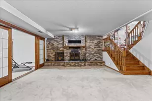 479 Mary St S, Maplewood, MN 55119 - Photo 34