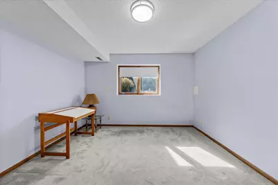 479 Mary Street S, Maplewood, MN 55119 - Photo 34