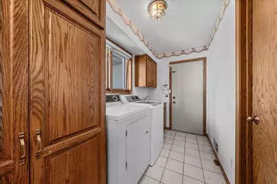 479 Mary Street S, Maplewood, MN 55119 - Photo 14