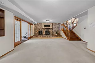 479 Mary St S, Maplewood, MN 55119 - Photo 32