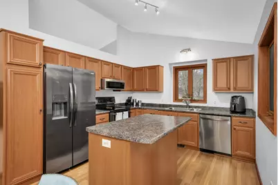 3195 Red Oak Drive, Eagan, MN 55121 - Photo 2