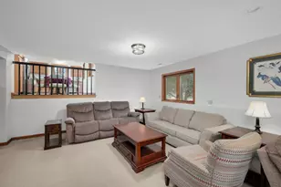 3195 Red Oak Dr, Eagan, MN 55121 - Photo 8