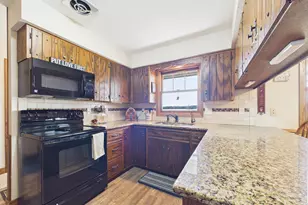 30016 171st Ave, New Prague, MN 56071 - Photo 10